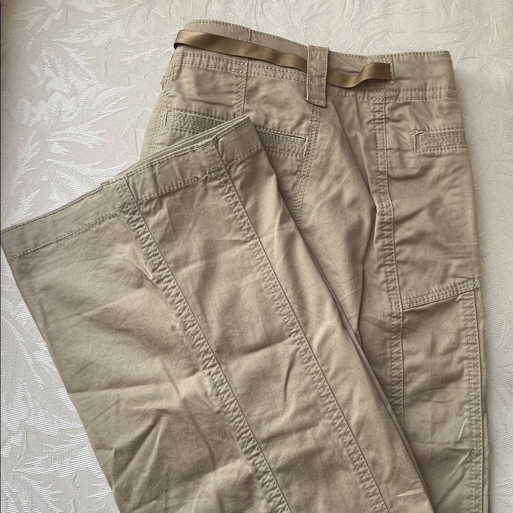 Old Navy Y2K Bootcut Flare Pants Women’s Size 2 - Beige Light Stretch Low‑Rise